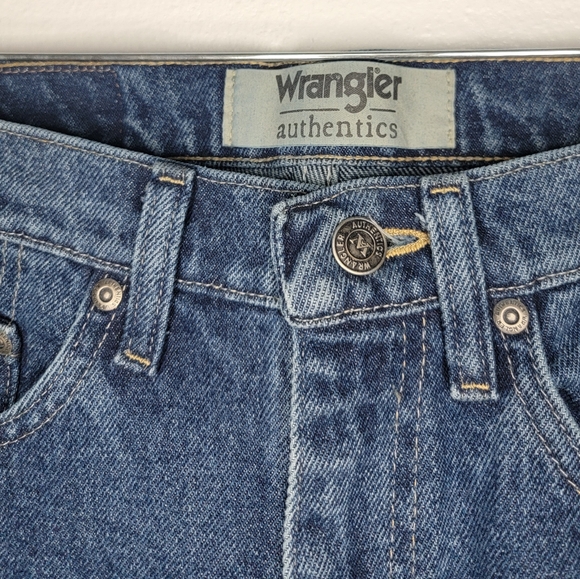 Wrangler Authentic Men's Blue Jeans Denim Size 30x36 Straight Leg (1) - Picture 4 of 6